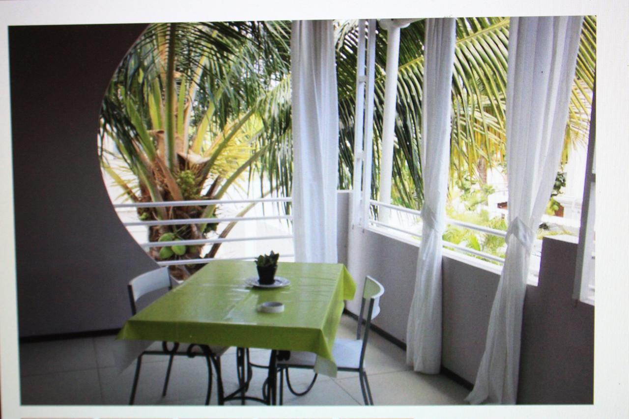 Residence Obleue Pereybere Beach Екстериор снимка